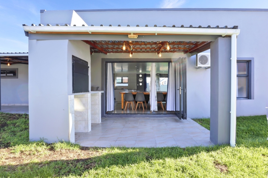 4 Bedroom Property for Sale in Darling Western Cape